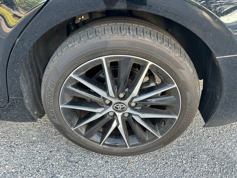 Used 2024 Toyota Camry SE w/ Convenience Package FWD image 9