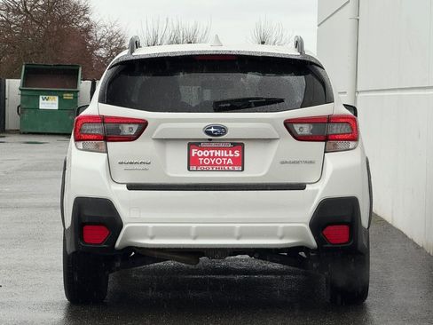 Used 2023 Subaru Crosstrek 2.0i Premium image 6