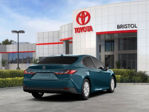 New 2026 Toyota Camry LE FWD image 37