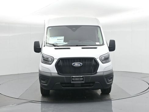 New 2026 Ford Transit 250 148 Medium Roof w/ Load Area Protection Package image 26