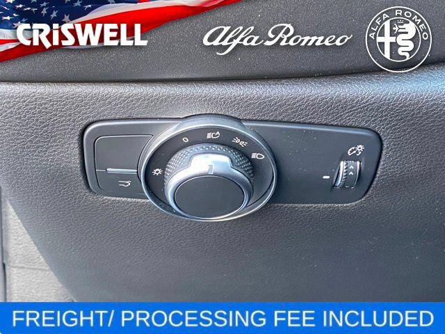 New 2025 Alfa Romeo Tonale w/ Premium Package AWD/4WD image 34