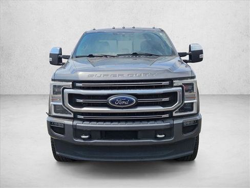 Used 2021 Ford F350 Platinum AWD/4WD image 2