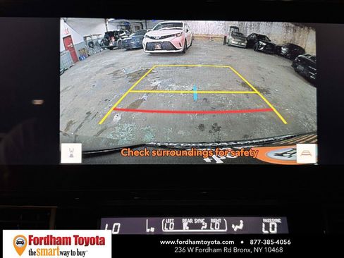 Used 2026 Toyota Sienna Limited AWD/4WD image 28