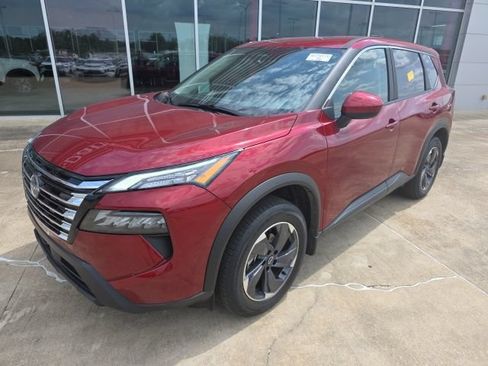 Used 2026 Nissan Rogue SV FWD image 8