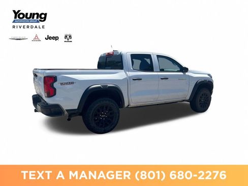 Used 2024 Chevrolet Colorado Trail Boss w/ Technology Package AWD/4WD image 5
