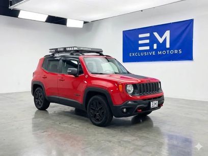 Used 2018 Jeep Renegade Trailhawk w/ UConnect 8.4 Nav Group