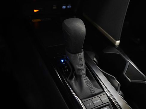 Used 2025 Toyota Camry LE image 21