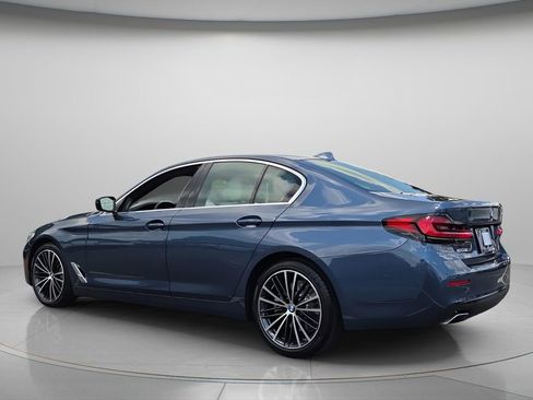 Used 2023 BMW 530i w/ Premium Package RWD image 6