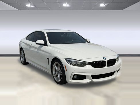 Used 2020 BMW 430i Coupe w/ M Sport Package RWD image 7