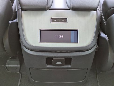 New 2025 Lincoln Navigator Reserve image 15