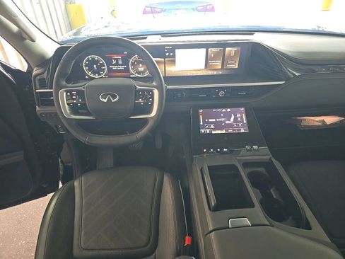 Used 2025 INFINITI QX80 Luxe w/ Cargo Package RWD image 9
