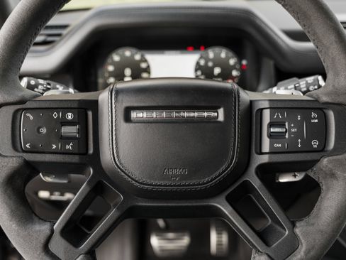 Used 2024 Land Rover Defender 110 Carpathian Edition AWD/4WD image 17