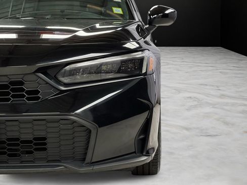 Used 2025 Honda Civic Sport image 34