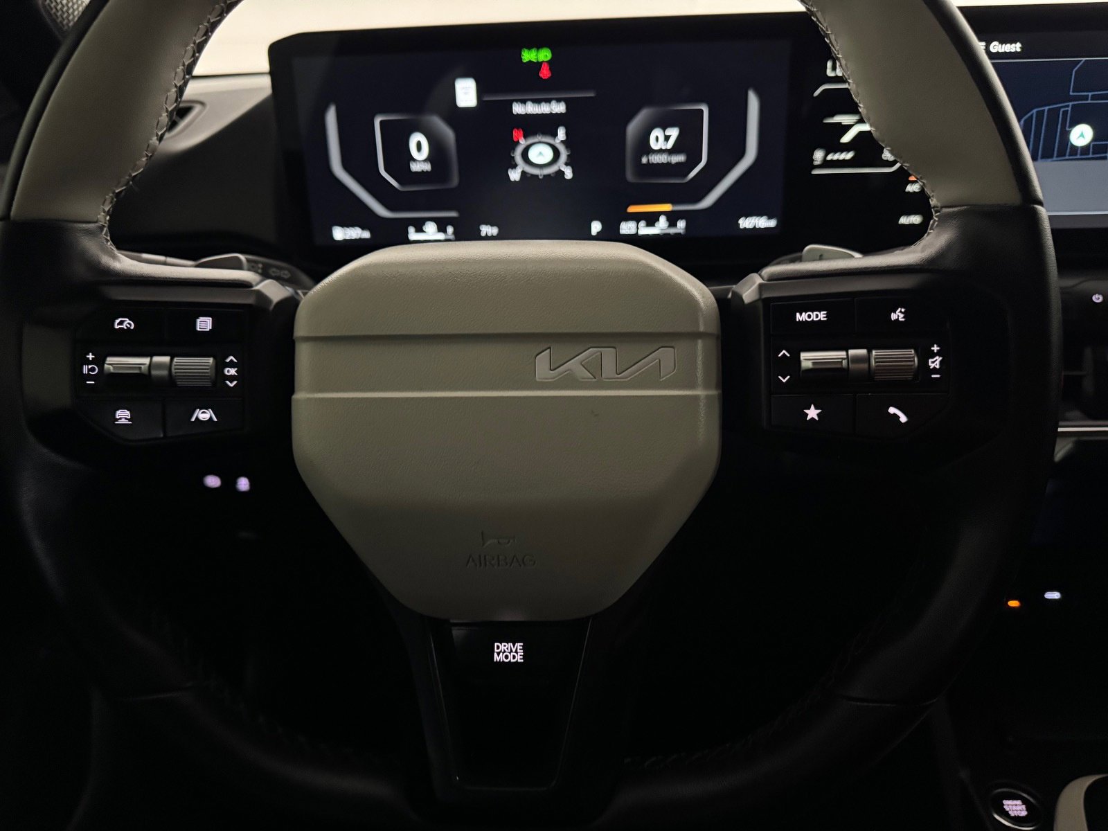 Used 2025 Kia K4 GT-Line w/ GT-Line Sunroof Package FWD image 28