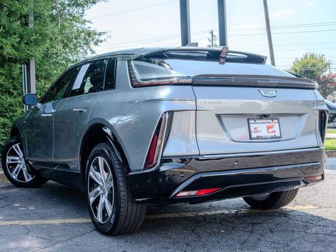 Used 2024 Cadillac Lyriq Tech RWD image 22
