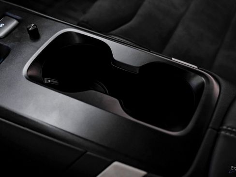 Used 2021 Ford Mustang Shelby GT500 w/ Carbon Fiber Track Pack image 61