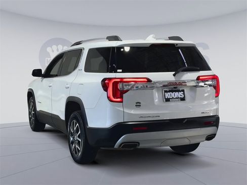 Used 2023 GMC Acadia SLE w/ Driver Convenience Package image 10