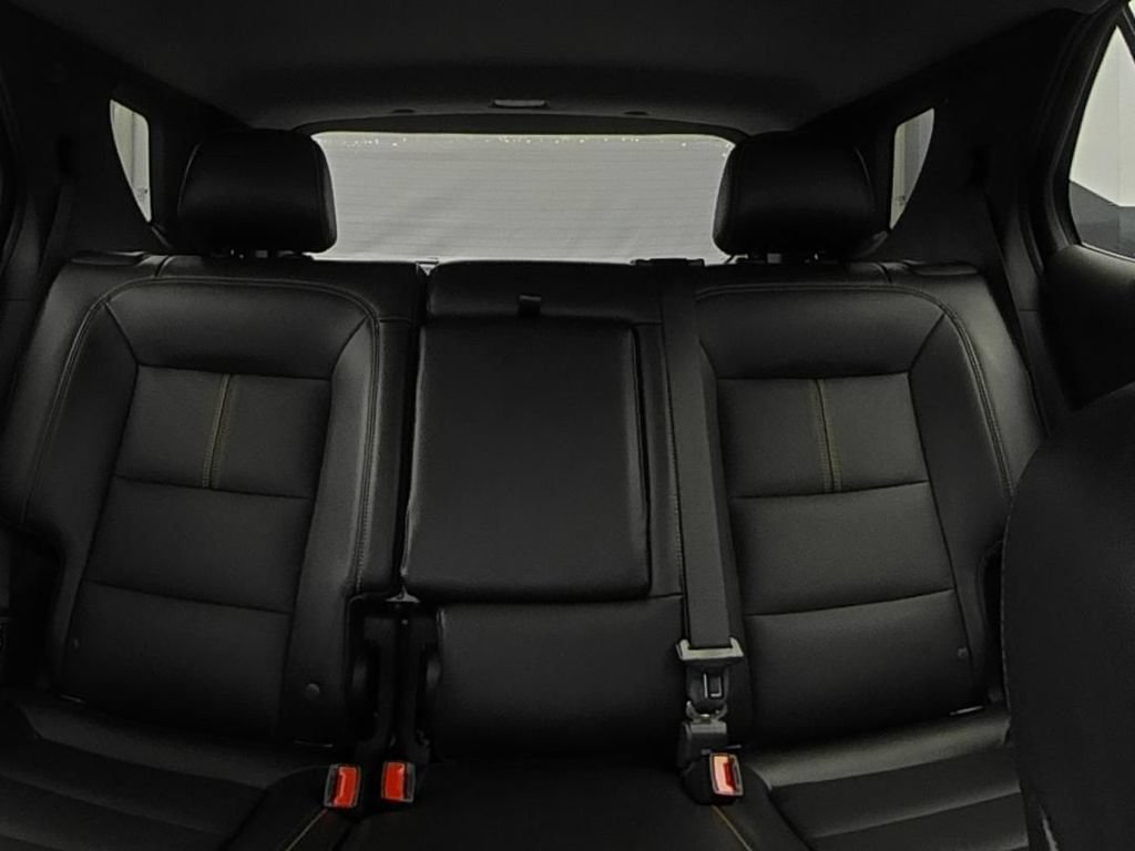 Used 2023 Chevrolet Equinox Premier FWD image 10