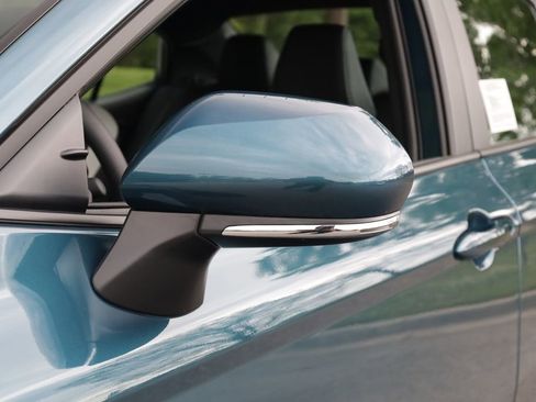 Used 2026 Toyota Camry SE image 18