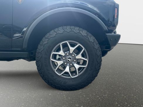 Used 2024 Ford Bronco Badlands AWD/4WD image 6