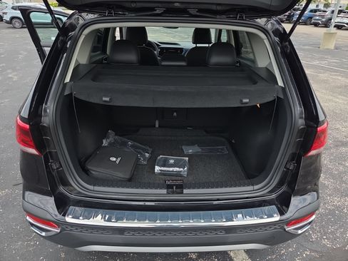 Certified 2023 Volkswagen Taos SE FWD image 28
