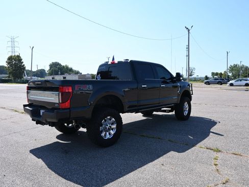 Used 2020 Ford F250 Platinum AWD/4WD image 10