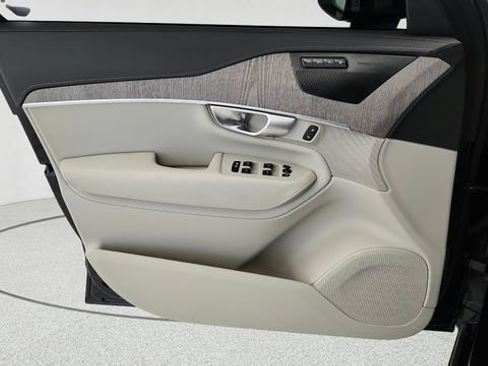 Used 2024 Volvo XC90 B6 Ultimate w/ Lounge Package AWD/4WD image 22