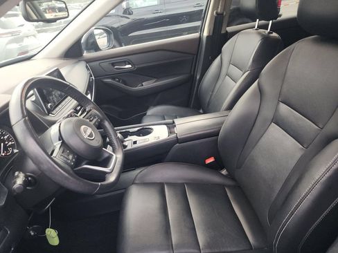Used 2023 Nissan Rogue SL FWD image 16