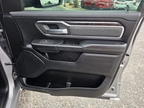 Used 2020 RAM 1500 Big Horn AWD/4WD image 16