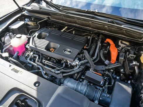 Used 2024 Lexus RX 350h w/ Convenience Package image 25