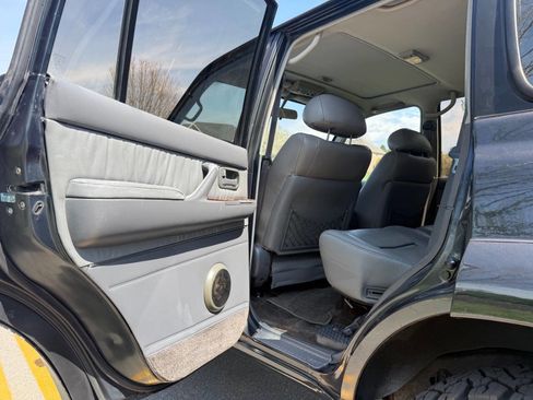 Used 1994 Toyota Land Cruiser image 37