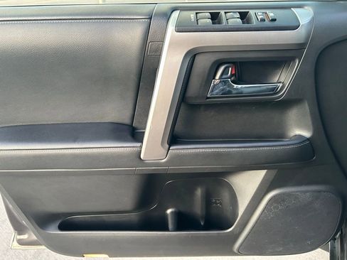 Used 2021 Toyota 4Runner SR5 Premium w/ Moonroof Package AWD/4WD image 11