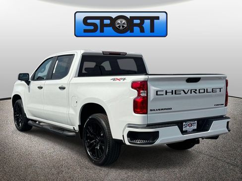 Used 2023 Chevrolet Silverado 1500 Custom AWD/4WD image 21