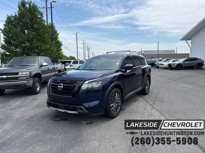 Used 2023 Nissan Pathfinder SL w/ SL Premium Package