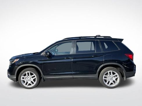Used 2025 Honda Passport EX-L image 2
