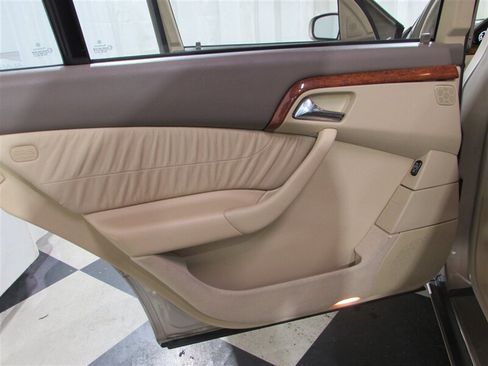 Used 2002 Mercedes-Benz S 430 image 36