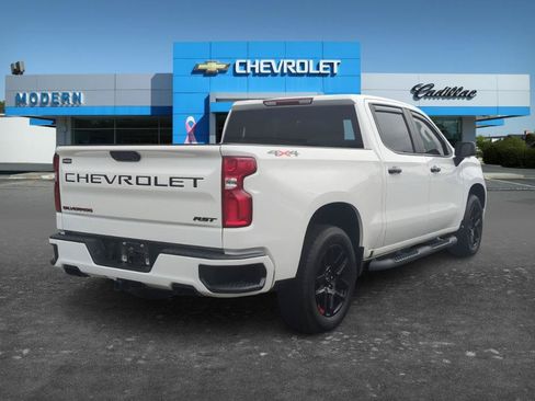 Used 2024 Chevrolet Silverado 1500 RST w/ Redline Edition AWD/4WD image 5