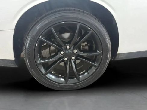 Used 2016 Dodge Challenger SXT Plus RWD image 28