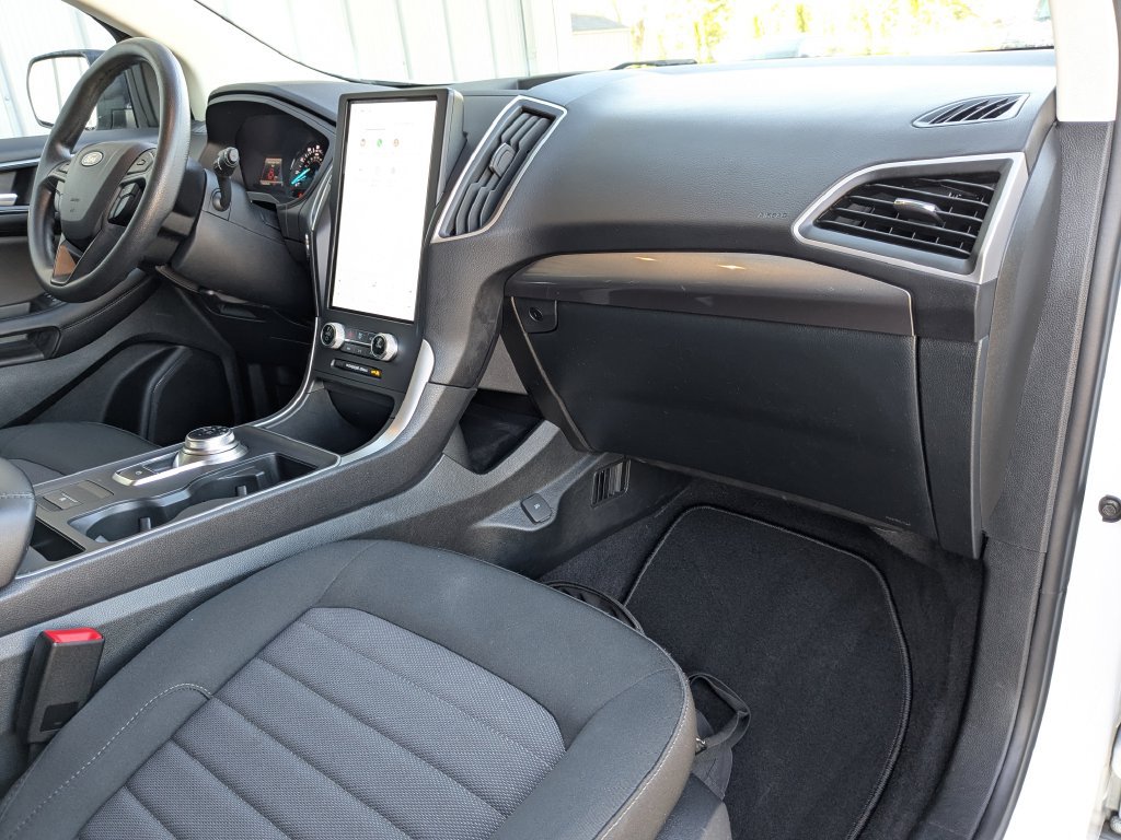 Used 2024 Ford Edge SE AWD/4WD image 14