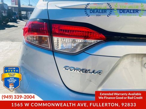 Used 2020 Toyota Corolla SE image 16