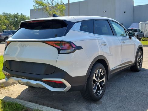 Used 2023 Kia Sportage EX FWD image 6