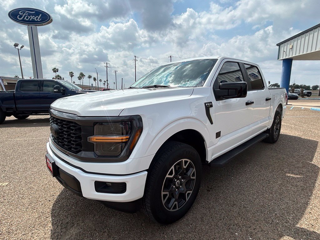 Used 2024 Ford F150 STX RWD image 3