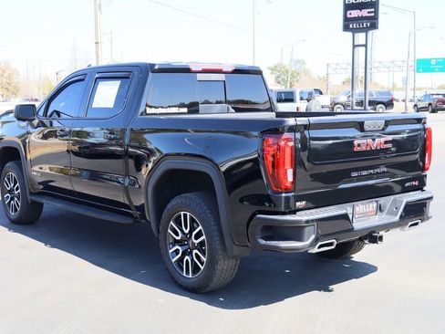 Used 2021 GMC Sierra 1500 AT4 w/ AT4 Premium Package image 6