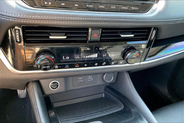 Used 2022 Nissan Rogue SL w/ SL Premium Package FWD image 29