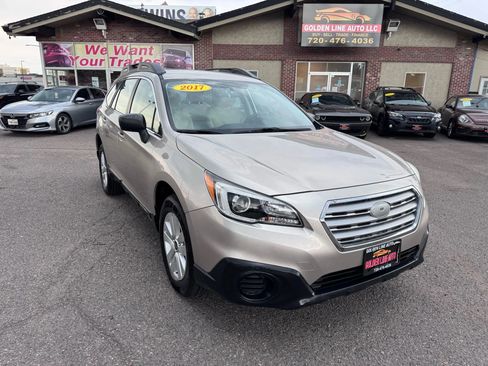 Used 2017 Subaru Outback 2.5i image 2