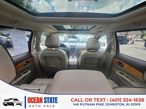 Used 2014 Lincoln MKX AWD w/ Equipment Group 102A image 16