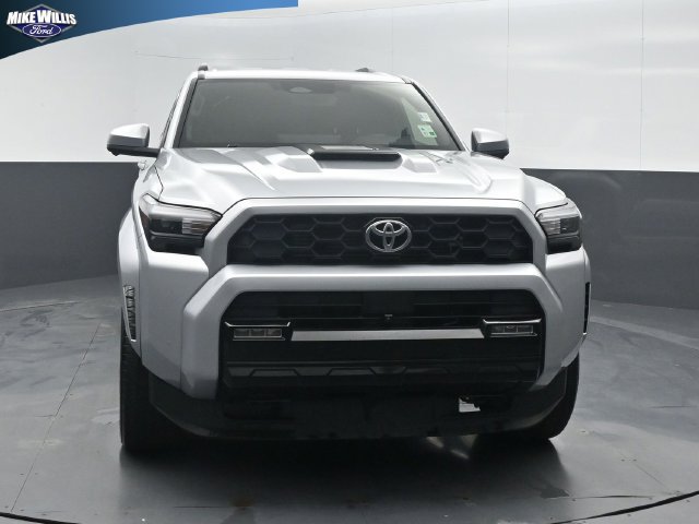 Used 2025 Toyota 4Runner TRD Sport Premium RWD image 2