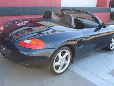Used 2000 Porsche Boxster image 7
