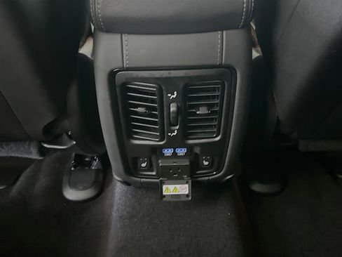 Used 2019 Jeep Grand Cherokee Trackhawk AWD/4WD image 26