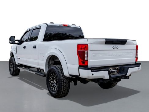 Used 2022 Ford F250 XLT w/ XLT Value Package image 11